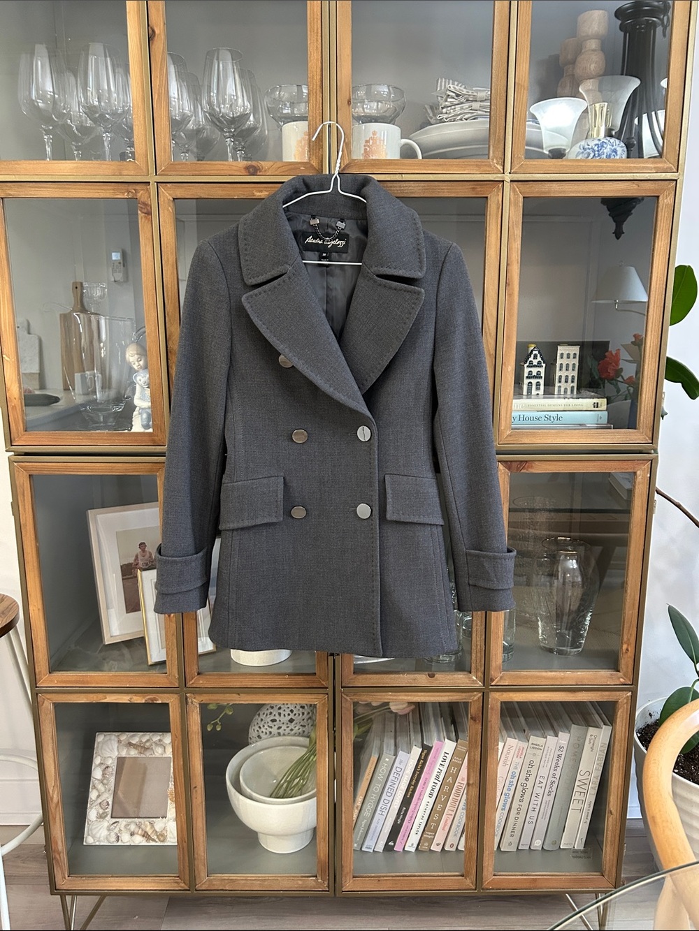 Sandra Angelozzi / Femme de Carrière Double-Breasted Jacket